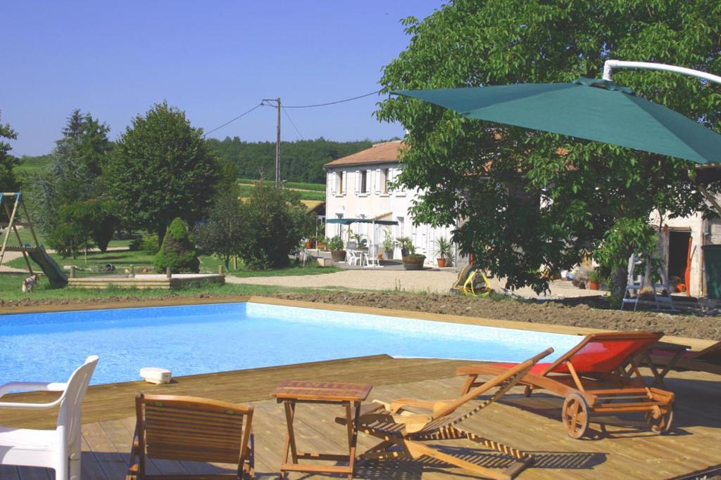 La Pommeraie Jonzac Exterior foto